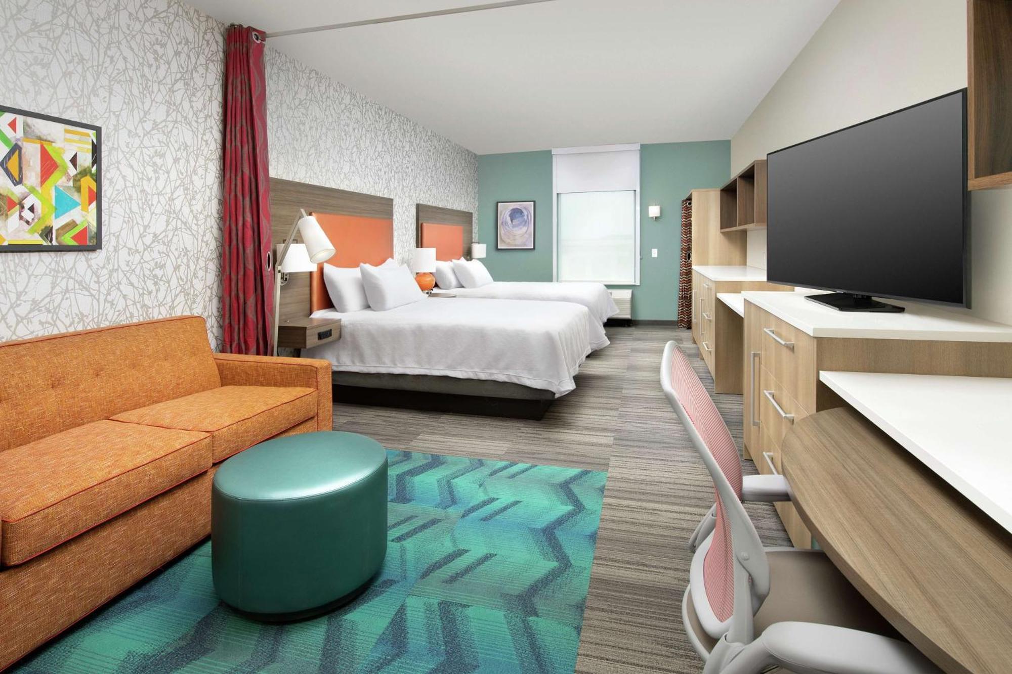 Queen Studio Two Queen Beds Non-Smoking